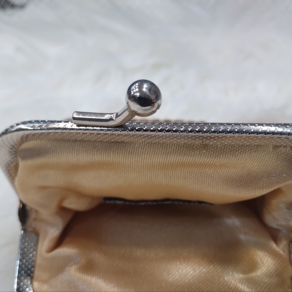 Aldo Beaded Sparkly Gold Purse - Picture 15 of 15